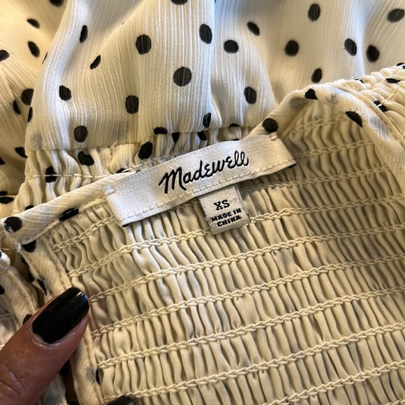 Madewell - Smocked Ruffle Shoulder Midi Dress in Inkbrush Dots - Picture 4 of 6